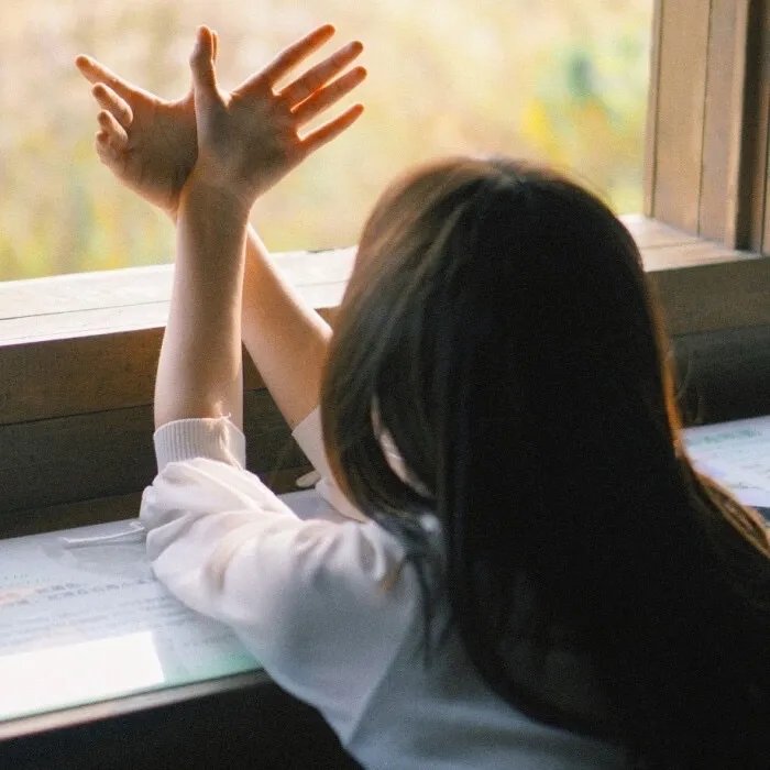 寸步不离的兄弟